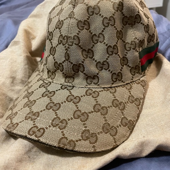 Authentic Gucci Original GG Canvas Baseball Hat - Picture 4 of 4